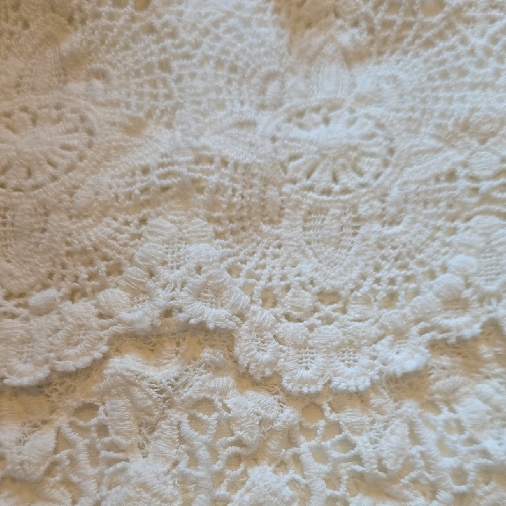 Abercrombie & Fitch Cream Lace Mini Skirt - Picture 6 of 7